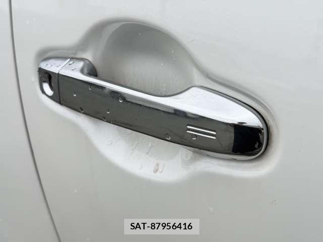 Toyota VELLFIRE 2019-04 8527886-28