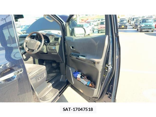 Toyota VELLFIRE 2013-03 8629444-10