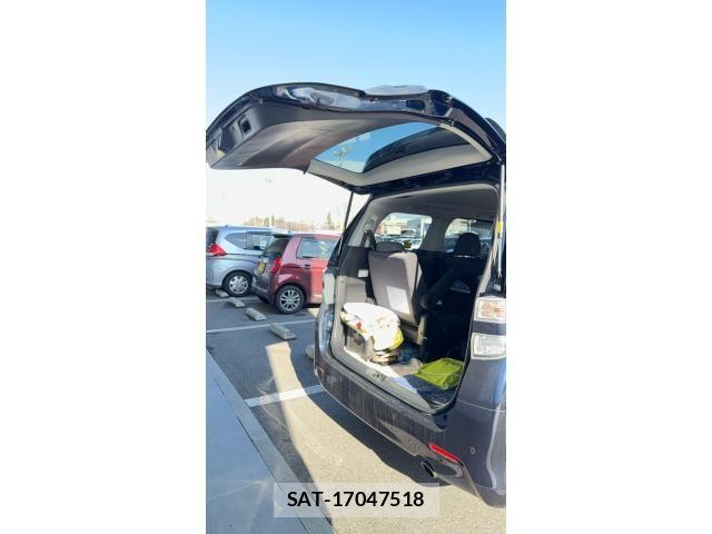 Toyota VELLFIRE 2013-03 8629444-14