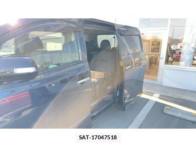 Toyota VELLFIRE 2013-03 8629444-16
