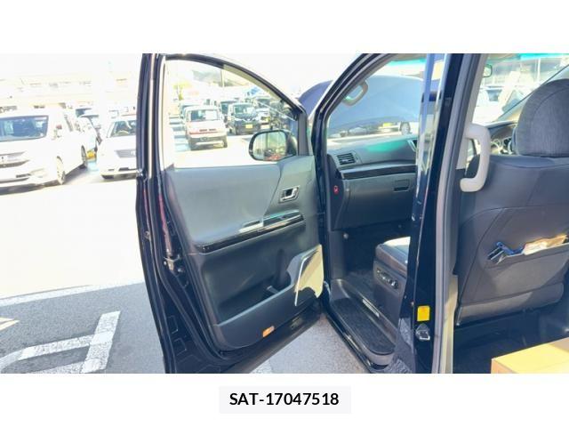 Toyota VELLFIRE 2013-03 8629444-18