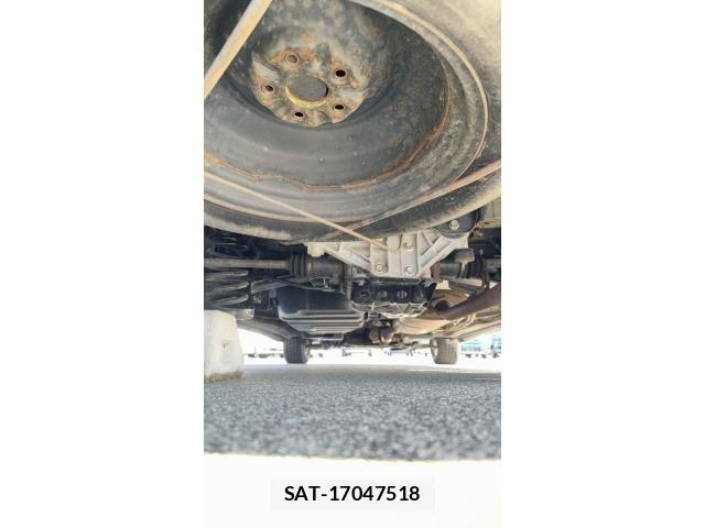 Toyota VELLFIRE 2013-03 8629444-5