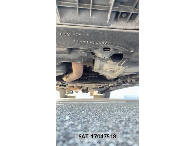 Toyota VELLFIRE 2013-03 8629444-6