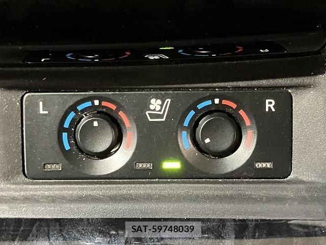 Toyota VELLFIRE 2020-02 8629438-9