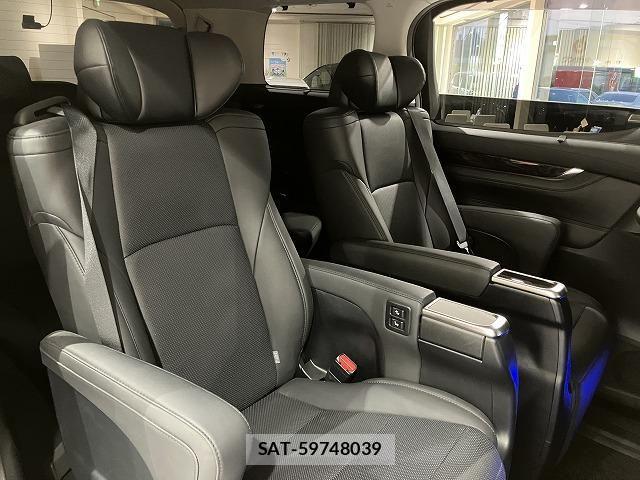 Toyota VELLFIRE 2020-02 8629438-12
