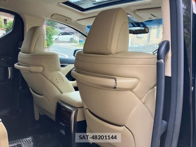 Toyota VELLFIRE 2015-11 8662080-11