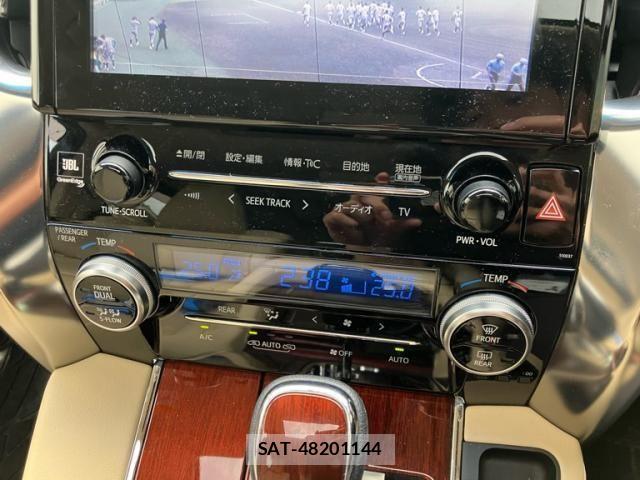 Toyota VELLFIRE 2015-11 8662080-19