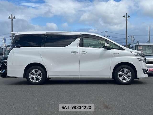 Toyota VELLFIRE 2017-04 8662079-25