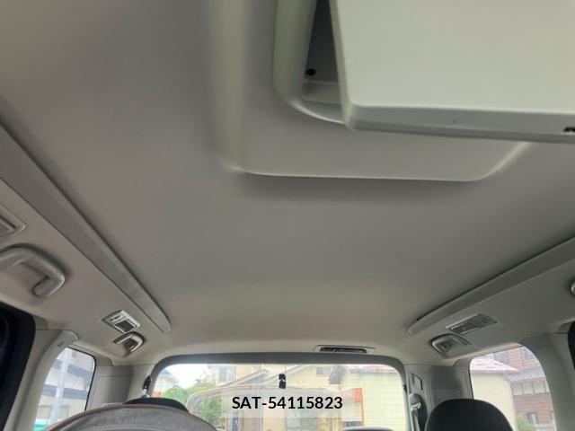 Toyota VELLFIRE 2012-03 8662081-27