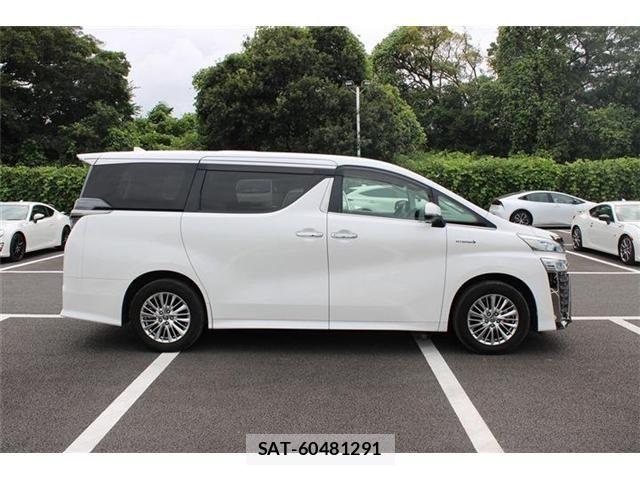 Toyota VELLFIRE 2019-05 8686811-12