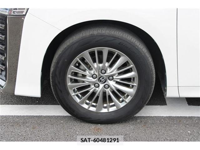 Toyota VELLFIRE 2019-05 8686811-16