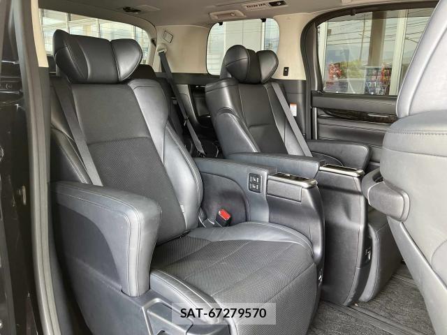 Toyota VELLFIRE 2015-04 8746451-15