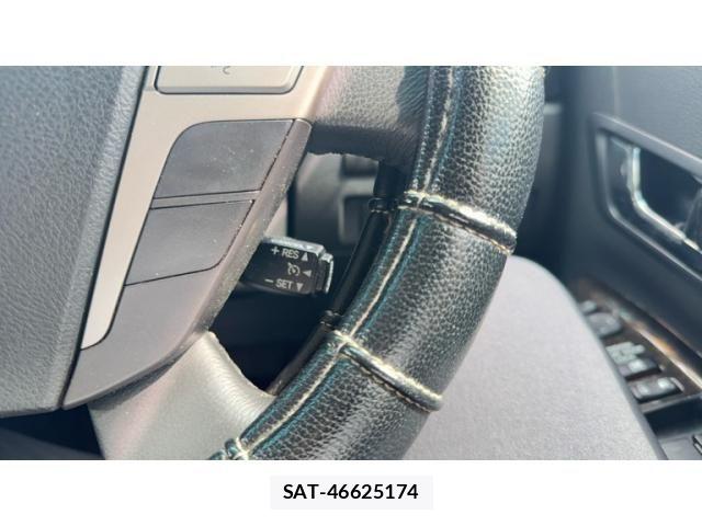 Toyota VELLFIRE 2012-04 8746458-10
