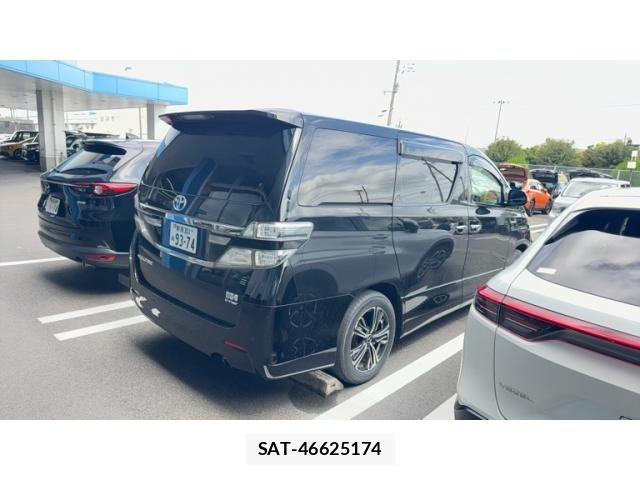 Toyota VELLFIRE 2012-04 8746458-3