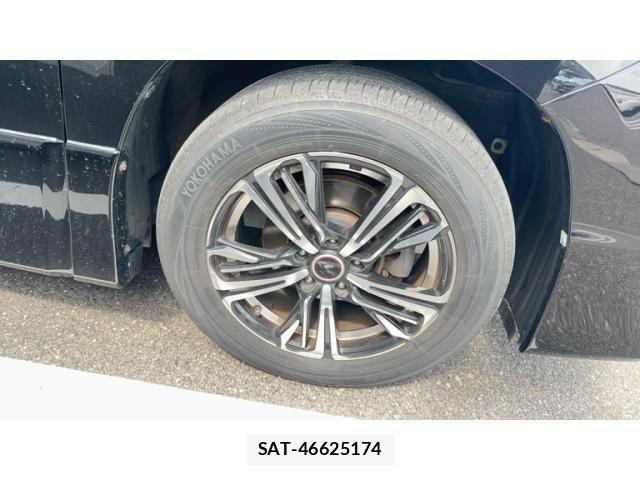 Toyota VELLFIRE 2012-04 8746458-5