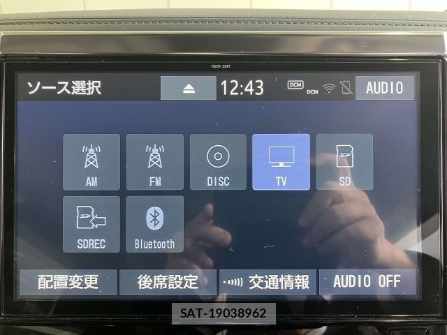 Toyota VELLFIRE 2019-07 8746448-10
