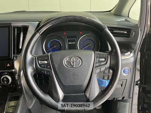 Toyota VELLFIRE 2019-07 8746448-12