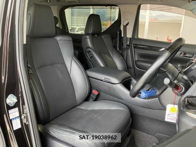 Toyota VELLFIRE 2019-07 8746448-20