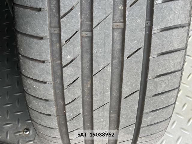 Toyota VELLFIRE 2019-07 8746448-25