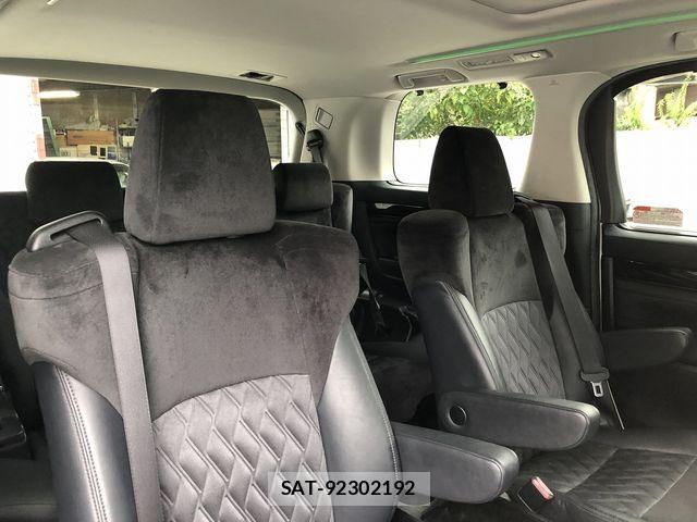 Toyota VELLFIRE 2017-01 8746459-15