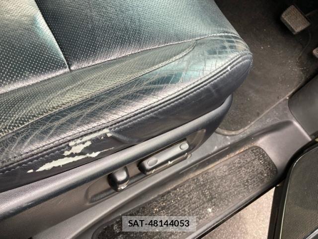 Toyota VELLFIRE 2013-05 8782427-12