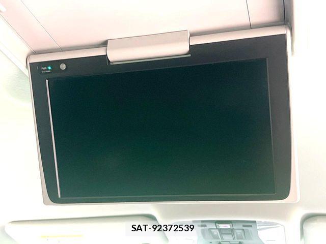 Toyota VELLFIRE 2018-11 8782422-2