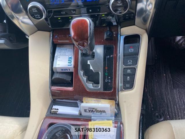 Toyota VELLFIRE 2015-11 8782425-16