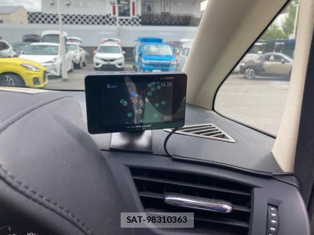 Toyota VELLFIRE 2015-11 8782425-19
