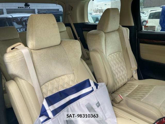 Toyota VELLFIRE 2015-11 8782425-22