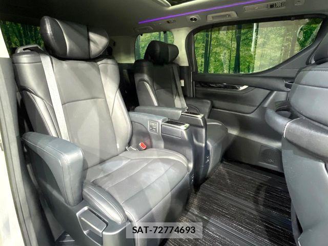 Toyota VELLFIRE 2019-01 8832186-9