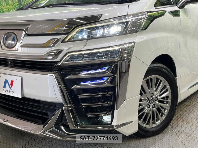 Toyota VELLFIRE 2019-01 8832186-12