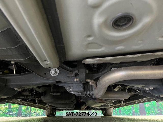 Toyota VELLFIRE 2019-01 8832186-19