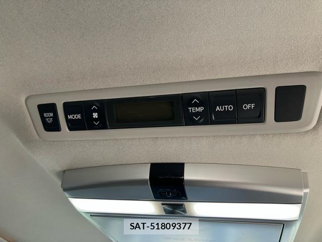 Toyota VELLFIRE 2012-01 8832191-18