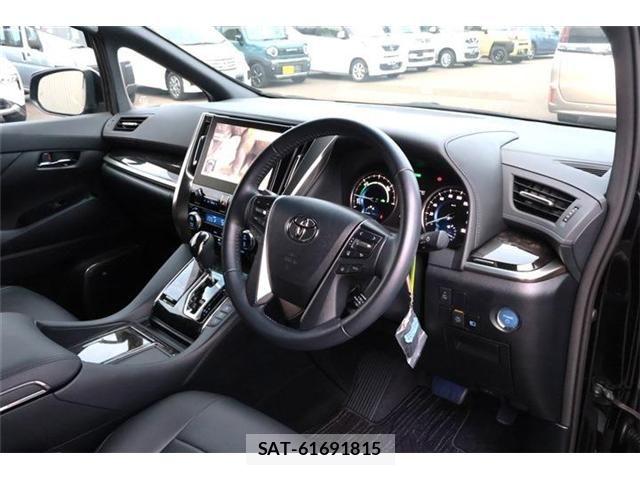 Toyota VELLFIRE 2022-06 8849837-13