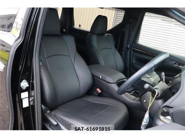 Toyota VELLFIRE 2022-06 8849837-14