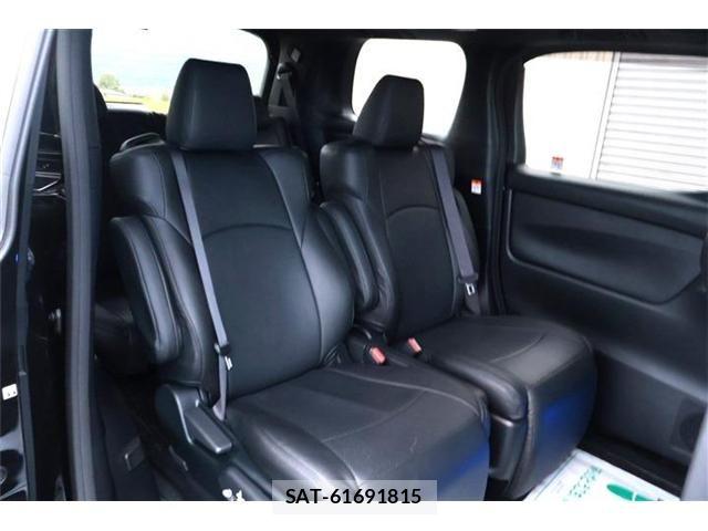 Toyota VELLFIRE 2022-06 8849837-15
