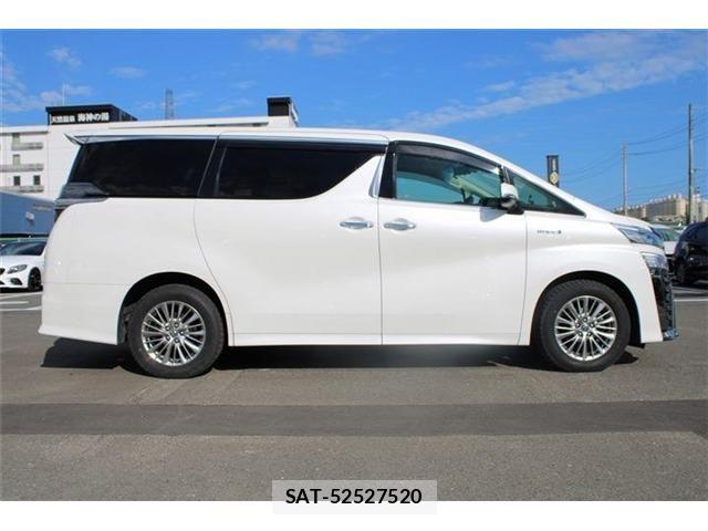 Toyota VELLFIRE 2019-01 8850935-9