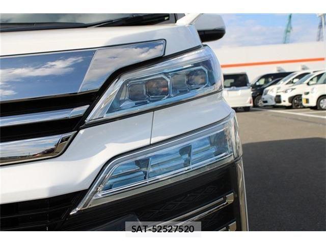 Toyota VELLFIRE 2019-01 8850935-19