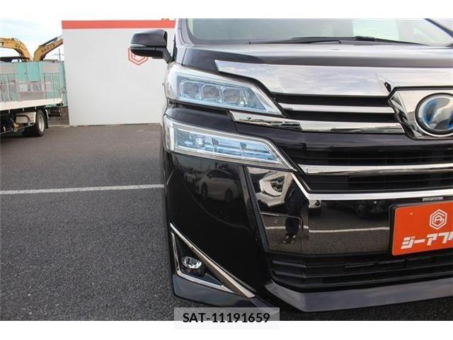 Toyota VELLFIRE 2018-06 8850936-23