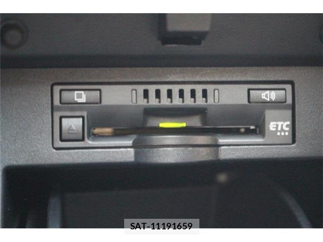 Toyota VELLFIRE 2018-06 8850936-7