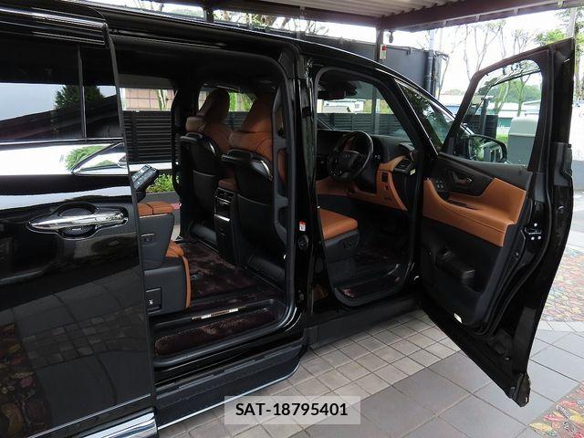 Toyota VELLFIRE 2024-09 8882678-11