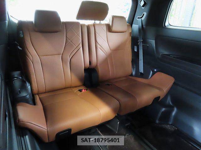 Toyota VELLFIRE 2024-09 8882678-26