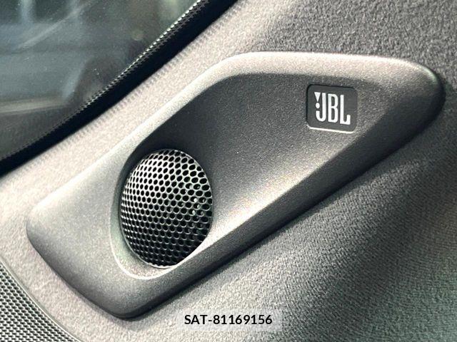 Toyota VELLFIRE 2025-04 8882679-2