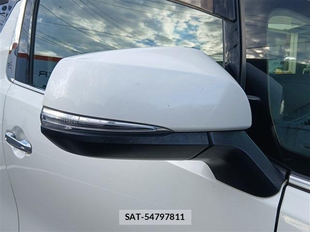 Toyota VELLFIRE 2015-11 8884507-29