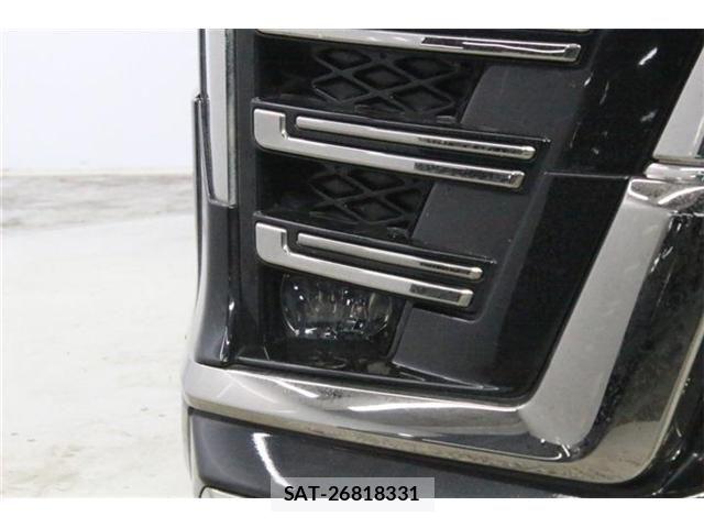 Toyota VELLFIRE 2018-11 8884506-12