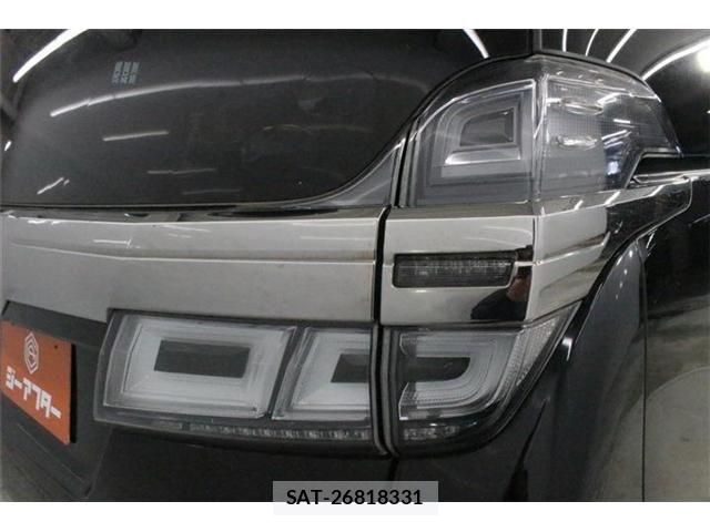 Toyota VELLFIRE 2018-11 8884506-18