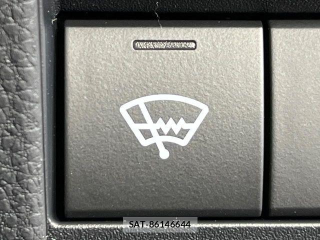 Toyota VOXY 2026-01 4641390-5