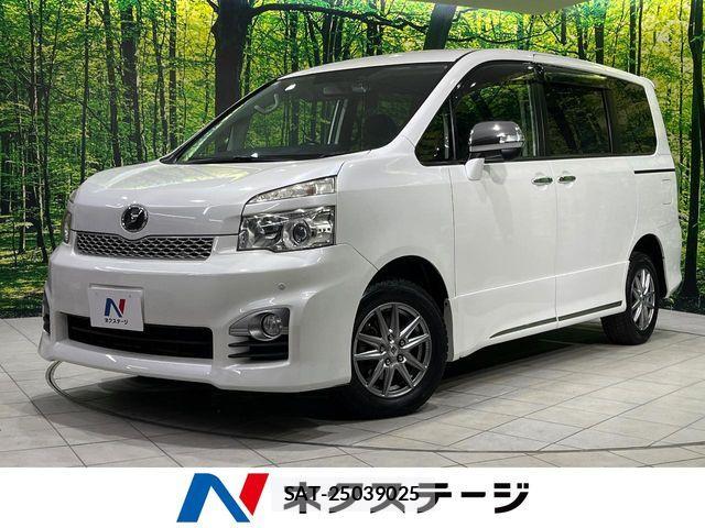 Toyota VOXY 2012-10 4991851-0