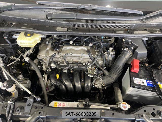 Toyota VOXY 2018-08 4991817-19