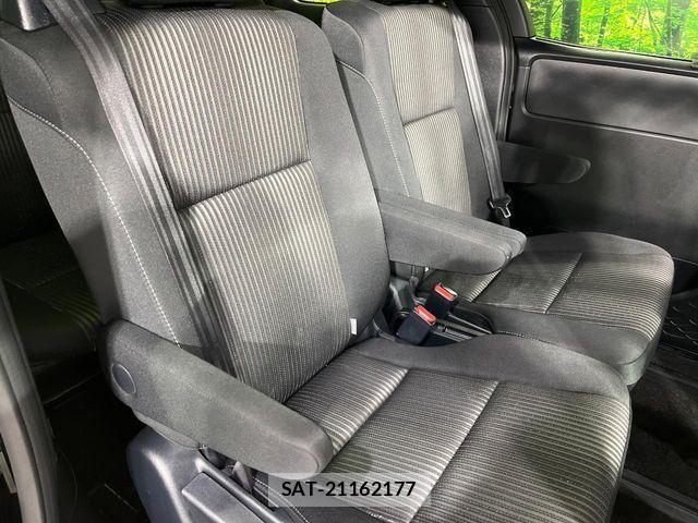 Toyota VOXY 2019-07 4991805-9